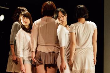 公演写真①